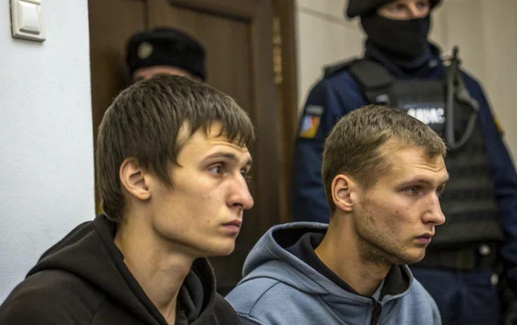 В Анапе возбуждено дело против двух братьев за нападение на полицейских В Анапе возбуждено дело против двух братьев за нападение на полицейских