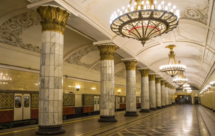 Метро Петербурга изменит режим 9 мая Метро Петербурга изменит режим 9 мая
