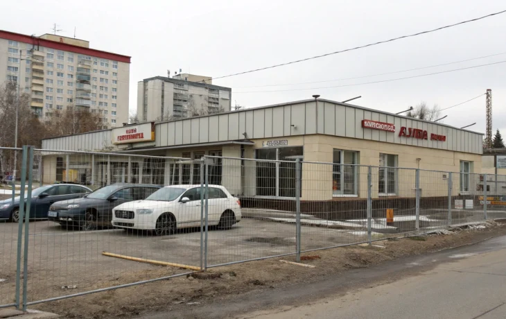 В Перми суд рассмотрит снос незаконной постройки за автосалоном В Перми суд рассмотрит снос незаконной постройки за автосалоном