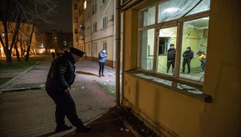Полиция ищет подростков за обстрел окон в Нижнем Новгороде