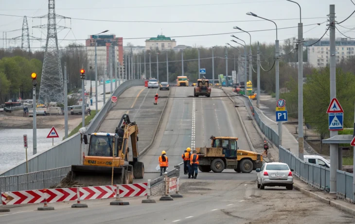 Ремонт моста на Революционной в Тольятти: движение перекрыто Ремонт моста на Революционной в Тольятти: движение перекрыто