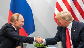 Политолог оценил риски эскалации после встречи Путина и Трампа