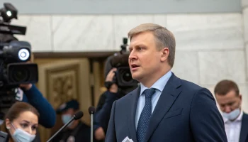 Губернатор Филимонов назвал инцидент с замом в Петербурге провокацией и пообещал «не отступать»