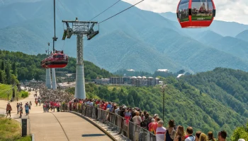 Очереди на канатную дорогу в Сочи вызвали ажиотаж в праздничные дни