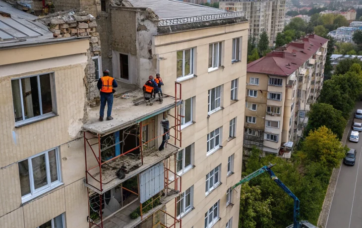 В Новороссийске восстановят дома, пострадавшие от атаки БПЛА, к концу октября В Новороссийске восстановят дома, пострадавшие от атаки БПЛА, к концу октября