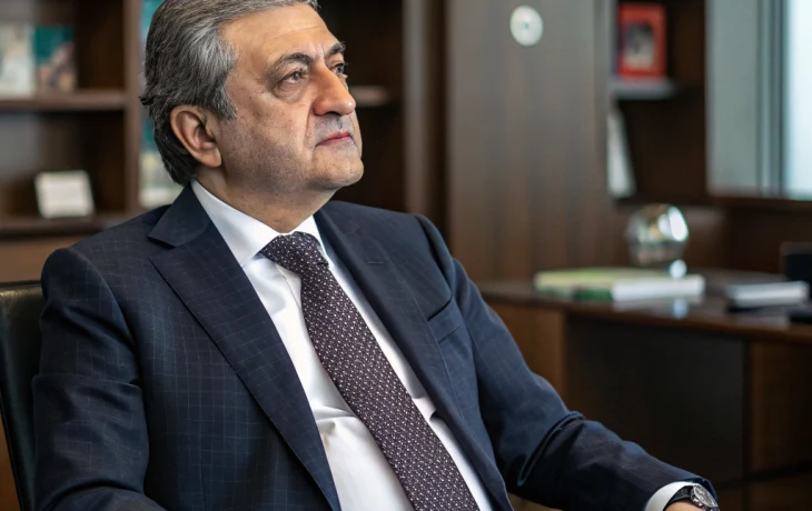 Тигран Кеосаян: путь от кинематографа до телевидения и личная драма, завершившаяся 26 сентября Тигран Кеосаян: путь от кинематографа до телевидения и личная драма, завершившаяся 26 сентября