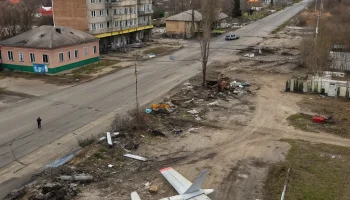 После ночной атаки БПЛА в Красноармейском районе повреждены дома и автомобили