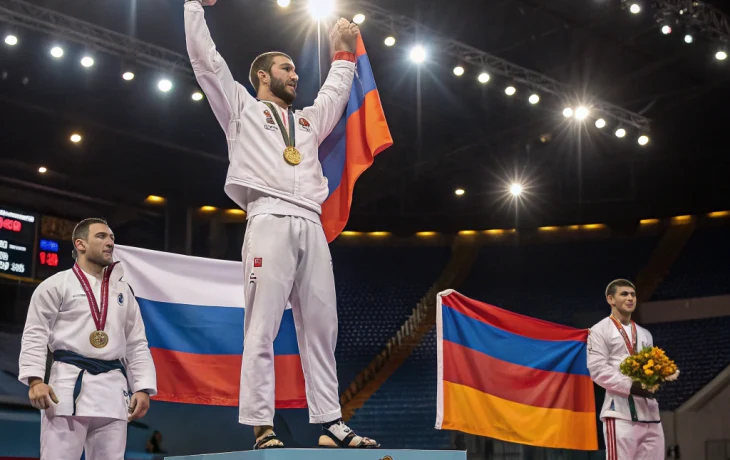Россиянин Ахмедов стал чемпионом Европы по карате в весе до 60 кг Россиянин Ахмедов стал чемпионом Европы по карате в весе до 60 кг