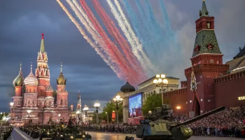 Москва торжественно отметила 80-летие Победы парадом, концертом и салютом