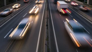 До 15 ноября в Ростове-на-Дону отремонтируют три ключевых моста. Работы включают замену покрытия и у